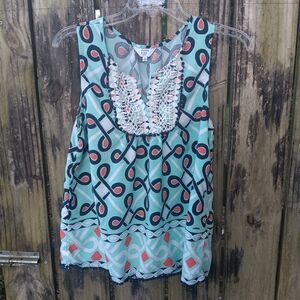 CROWN & IVY Petite Sleeveless Top with Lace Detail PL